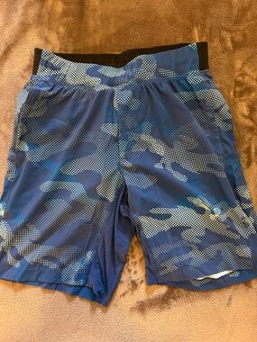 Lululemon men’s THE short